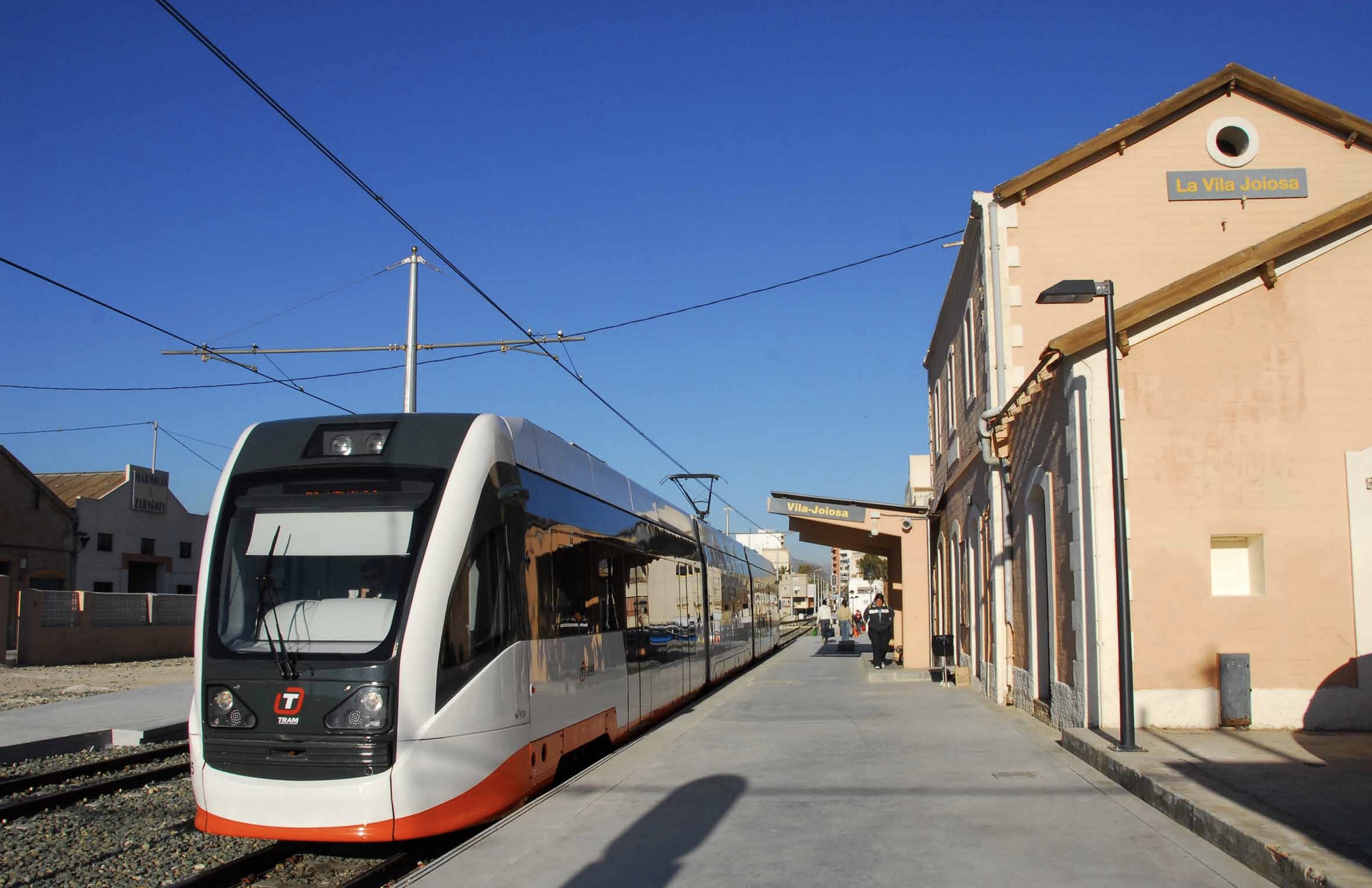 TRAM d’Alacant realizará un simulacro de una colisión con un coche eléctrico