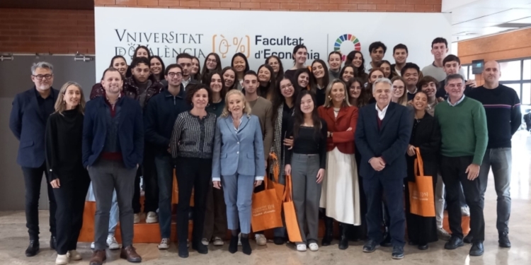 La Diputación presenta en la UV su estrategia de inteligencia turística para la provincia de Valencia