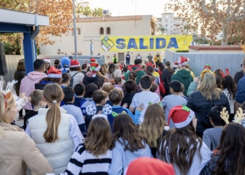El CEIP Racó de l’Albir recauda 3.000 euros para Latiendo Juntos con su segunda San Silvestre solidaria