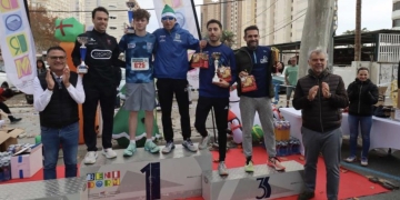 La XV San Silvestre de Benidorm reúne a casi 900 participantes por las calles de la ciudad