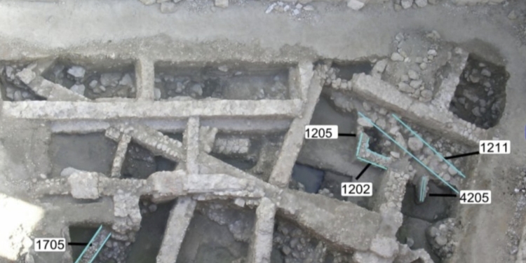 El concejal de Gestión Urbanística anuncia la denuncia en el juzgado por la destrucción del yacimiento íbero de la Plaza Mayor