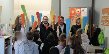 El tradicional “Día del Cartucho” reparte ilusión cerrando el año escolar en Santa Pola