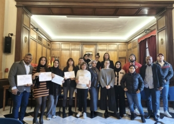 PANGEA de Alcoy y Cruz Roja certifican a 64 personas en las Escuelas de Acogida durante 2025