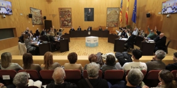 El pleno aprueba los reconocimientos a Jaume Antón, Rafael Doménech y José Antonio Añón