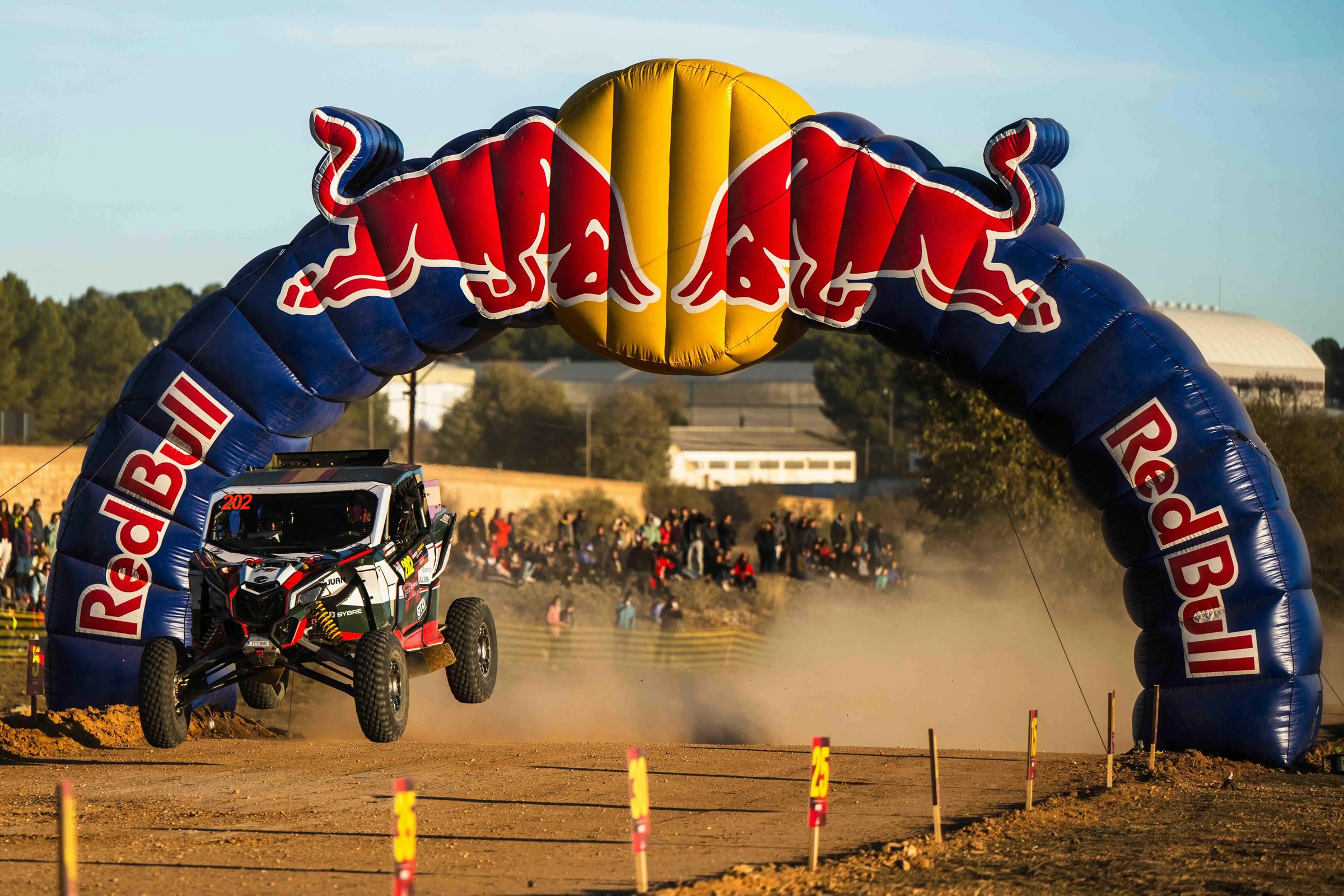 Utiel pone rumbo a la gloria del motor