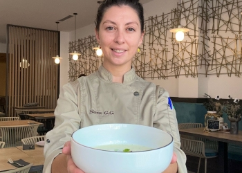 «Hay tradiciones que no deberían perderse, como comer pelotas en Navidad»