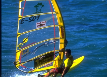 «El mar engancha porque es infinito»