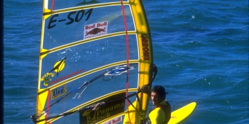 «El mar engancha porque es infinito»