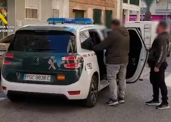 La Guardia Civil desmantela un entramado criminal dedicado a estafas masivas con medios de pago en Torrevieja