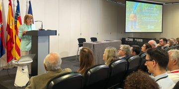 Mayores ilicitanos que sufren soledad no deseada encuentran compañía