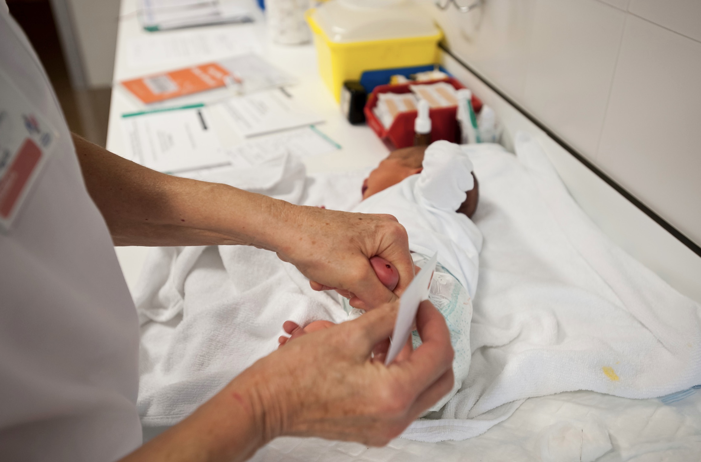 El programa de cribado neonatal de la Comunitat Valenciana detecta ya 28 enfermedades congénitas