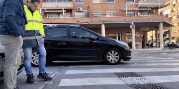 Petrer amplía la red de pasos de peatones inteligentes en las avenidas de Madrid y Reina Sofía