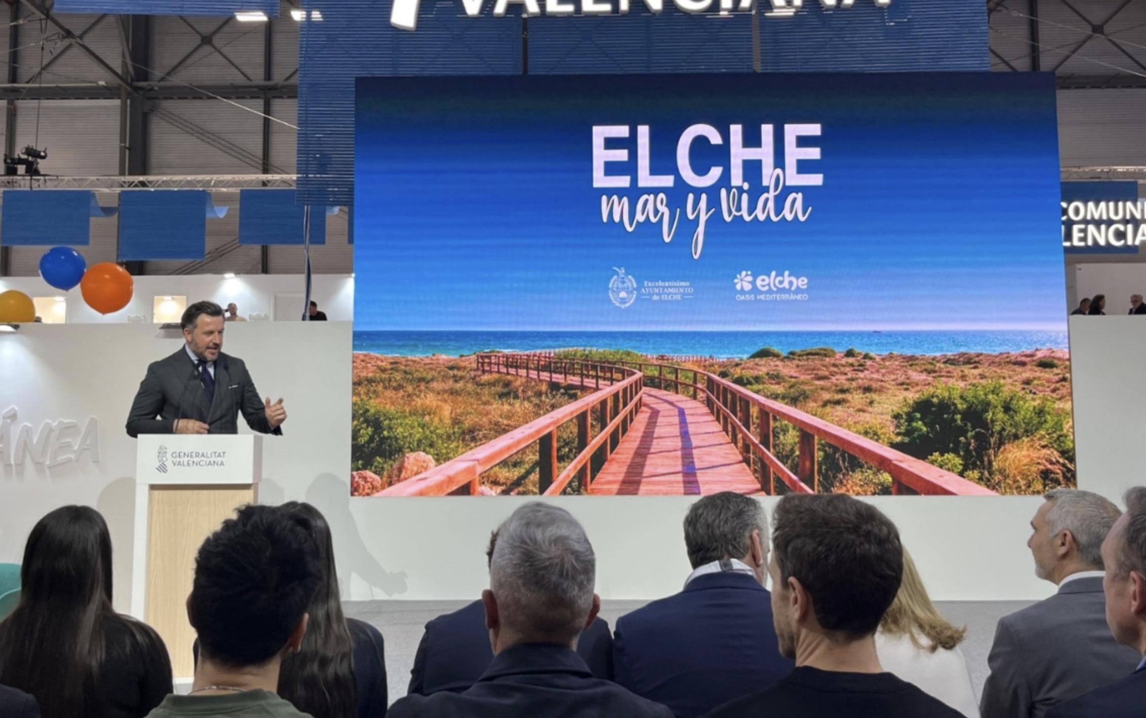 Elche presenta en Fitur su propuesta turística “Mar y Vida” como destino de playa natural
