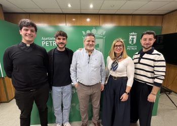 El quiosquero Pedro Pérez Llobregat será el pregonero de las Fiestas de la Santa Cruz 2026