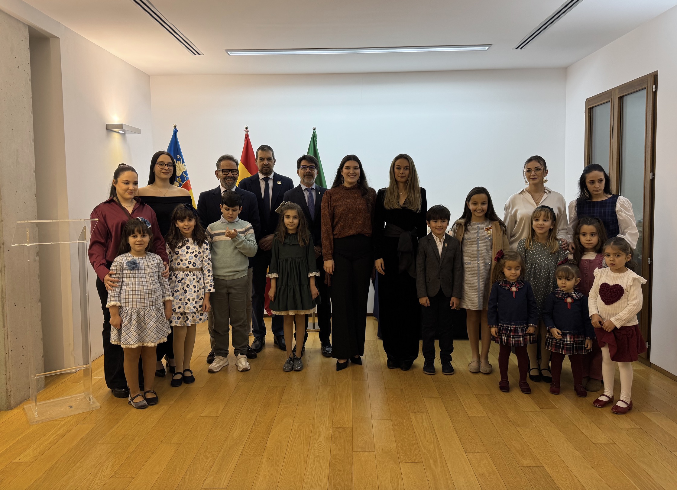 Amaya Sereno y Paula Férez serán las próximas Reinas de las Fiestas y de la Primavera de San Vicente del Raspeig