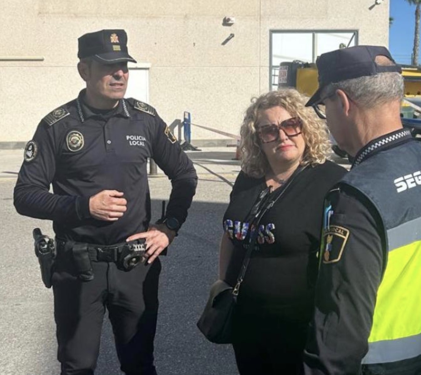 El Ayuntamiento de Orihuela pone en marcha la expedición de DNI y pasaporte en el acto en Orihuela Costa