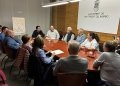 El Ayuntamiento plantea nuevas alternativas para la mejora del transporte público a los representantes vecinales de las partidas
