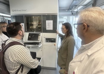 El Hospital de Gandia incorpora un sistema robotizado que amplía y flexibiliza la recogida de medicación hospitalaria