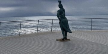 Abierto el segundo tramo de las obras de repavimentación y reparación del Dique de Levante