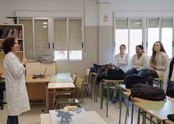 La Universidad de Alicante celebra el Día Internacional de la Mujer y la Niña en la Ciencia con dos talleres investigativos