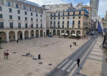 Alicante adjudica los estudios de tráfico y movilidad de la peatonalización de la plaza