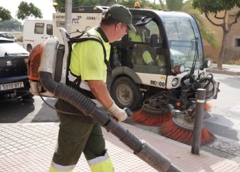 Limpieza Viaria y Recogida de Residuos difundirá la labor diaria del servicio con la creación de redes sociales