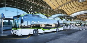 El transporte público a pedanías cumple un año con 1.513.385 pasajeros