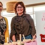 Las concejalas Silvia Ibáñez (a la izquierda) y Rosa Vidal.