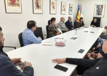 El Alcalde se reúne con los vecinos de Torresal para explicarles el Plan de Trabajo de las obras del Programa Barrios