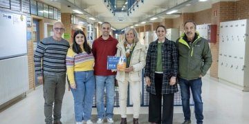 El IES L’Arabí dona 237 euros al Voluntariado Social a través de su proyecto ‘Mercat de segona vida’