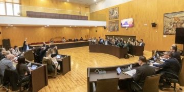 El pleno aprueba la propuesta de acuerdo para el pago de la sentencia del APR7 de Serra Gelada