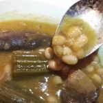 En las olletas y potajes priman las legumbres sobre la carne o pescado que puedan contener, si los hay.